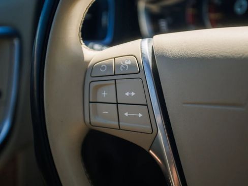 Used 2016 Volvo S60 T5 Premier w/ Convenience Package image 31