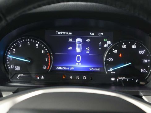 Used 2021 Ford Explorer XLT AWD/4WD image 20