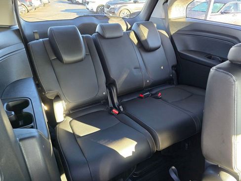 Used 2023 Honda Odyssey EX-L image 13