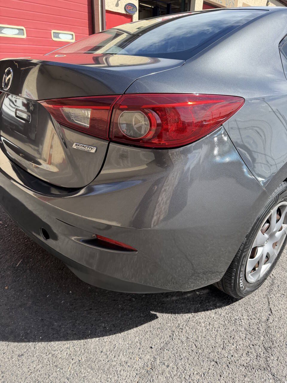 Used 2014 MAZDA MAZDA3 i Sport FWD image 15