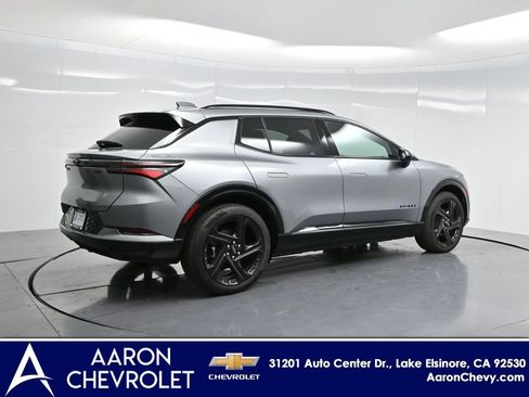 New 2025 Chevrolet Equinox EV RS image 25