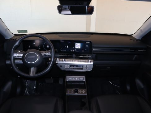 Used 2024 Hyundai Kona Limited AWD/4WD image 25