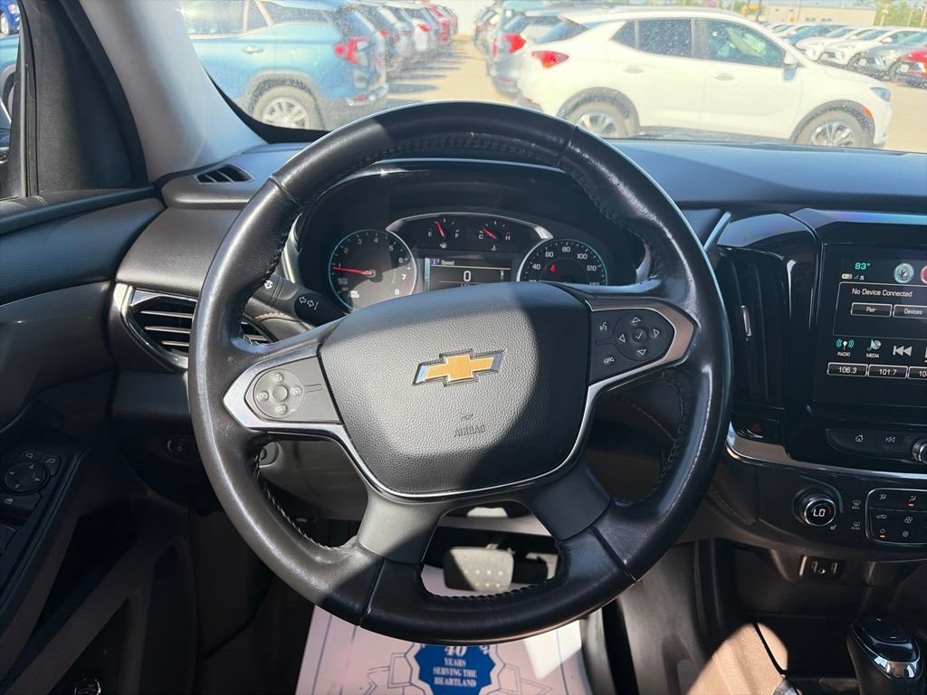 Used 2019 Chevrolet Traverse LT FWD image 15