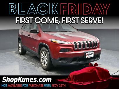 Used 2015 Jeep Cherokee Sport w/ Sport Appearance Group