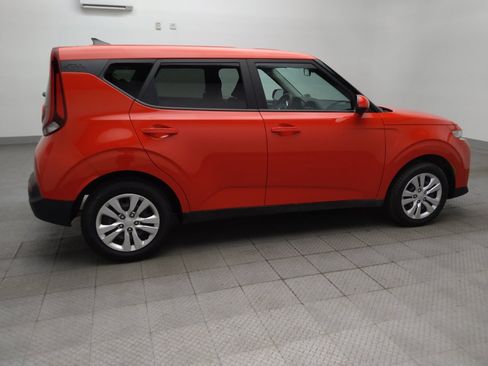 Used 2021 Kia Soul LX FWD image 10
