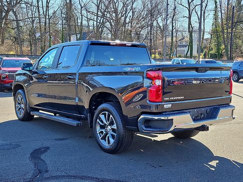 Certified 2023 Chevrolet Silverado 1500 LT image 4