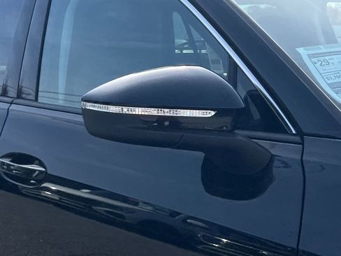 New 2026 Volkswagen Tiguan S image 7