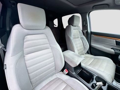 Used 2017 Honda CR-V EX image 30