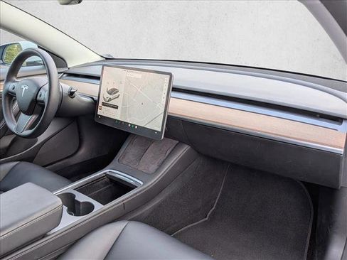 Used 2022 Tesla Model 3 Long Range image 21