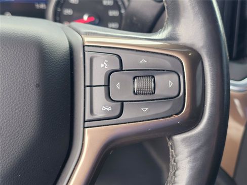 Used 2021 Chevrolet Silverado 1500 High Country w/ Technology Package AWD/4WD image 26
