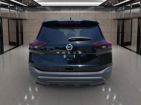 Used 2021 Nissan Rogue S FWD image 8