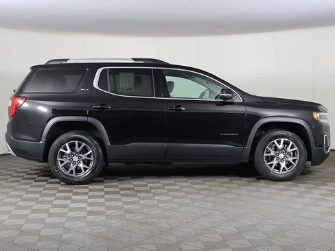 Used 2023 GMC Acadia SLT image 20