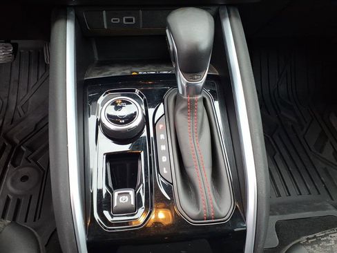 Certified 2023 Chevrolet Colorado Z71 w/ Z71 Convenience Package 2 image 14