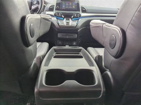 Used 2023 Honda Odyssey Touring image 20