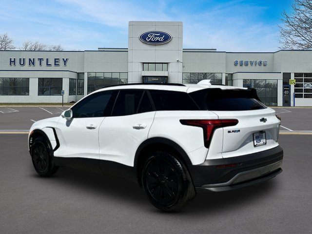 Used 2025 Chevrolet Blazer EV LT AWD/4WD image 6