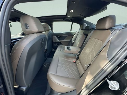 Used 2026 BMW 530i xDrive w/ M Sport Package image 50