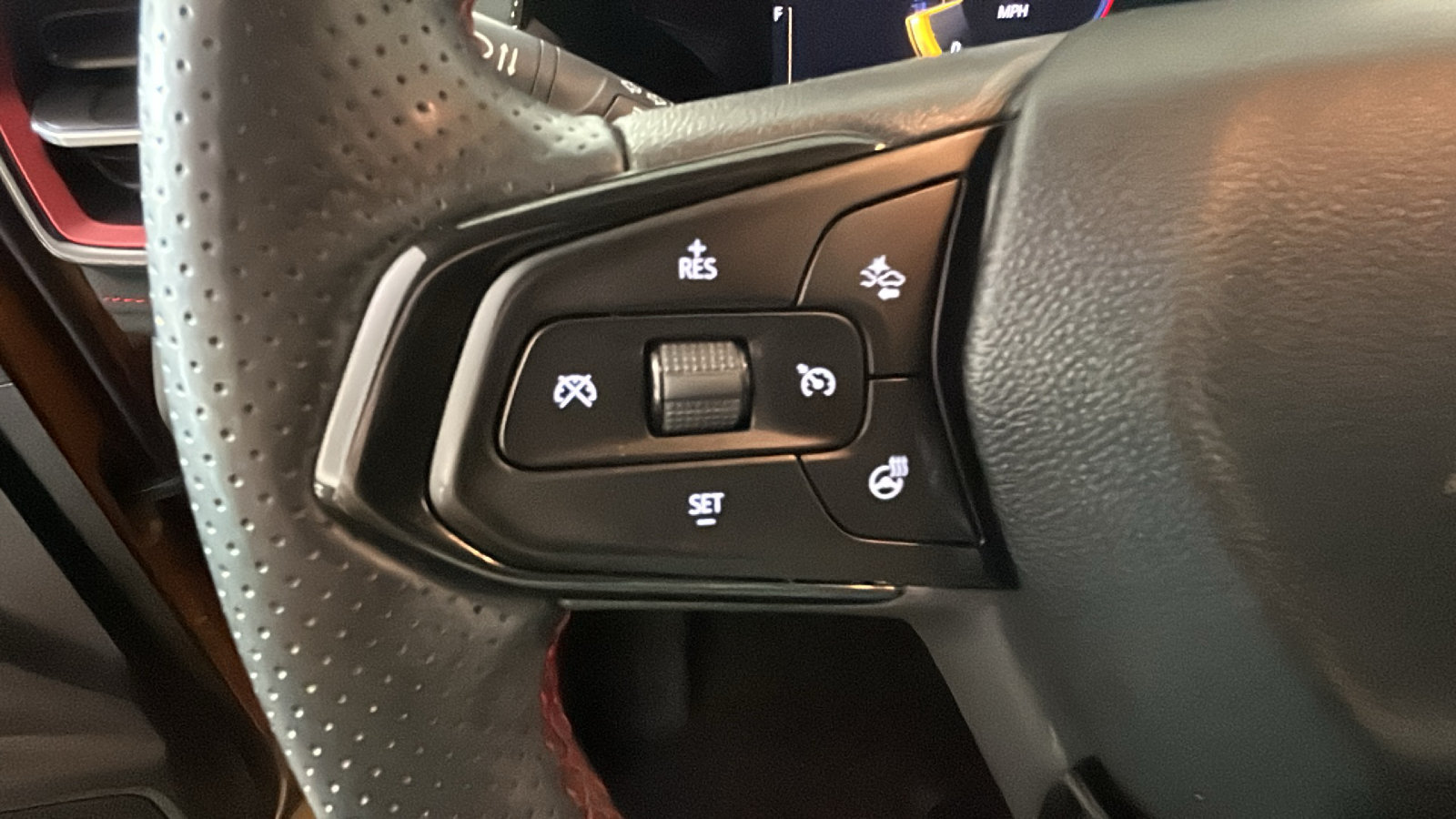 Used 2024 Chevrolet TrailBlazer RS AWD/4WD image 18