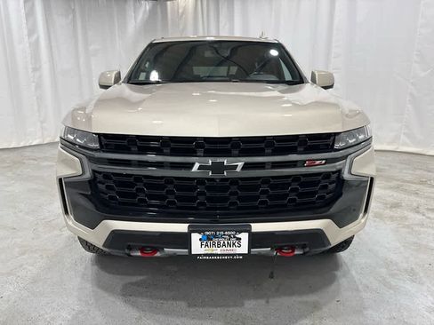 Certified 2022 Chevrolet Tahoe Z71 w/ Z71 Off-Road Package AWD/4WD image 3