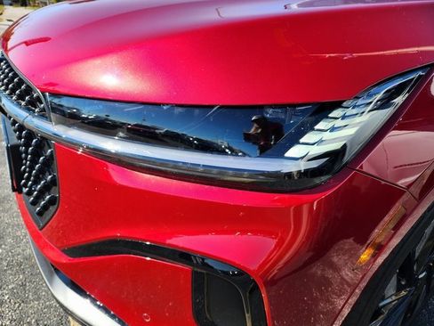 Used 2024 Lincoln Nautilus Reserve w/ Equipment Group 202A image 29