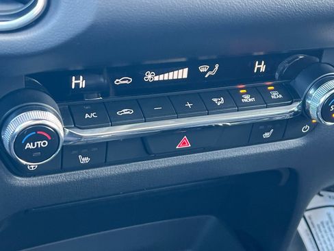 Certified 2025 MAZDA CX-30 2.5 Turbo w/ Premium Package image 19