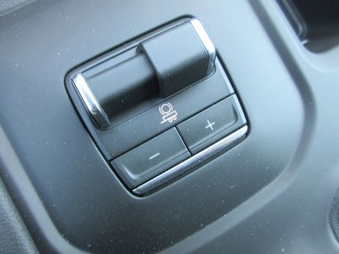 New 2026 GMC Sierra 3500 AT4 w/ AT4 Premium Plus Package AWD/4WD image 21