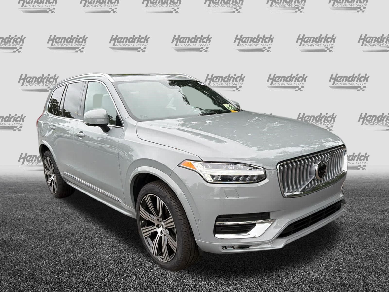 Used 2024 Volvo XC90 B6 Ultimate w/ Lounge Package AWD/4WD image 2