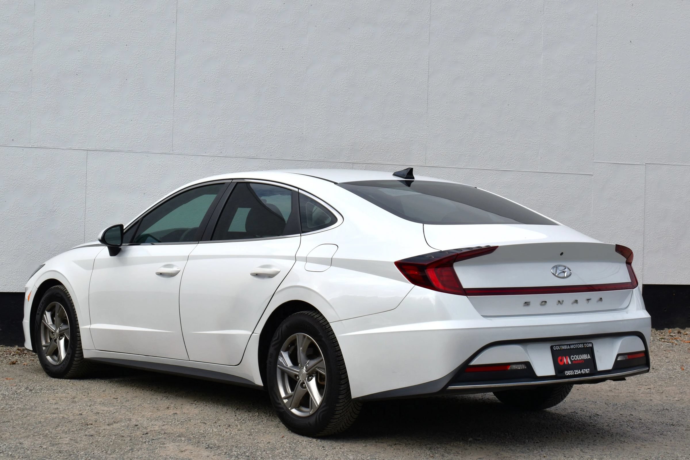 Used 2021 Hyundai Sonata SE FWD image 2
