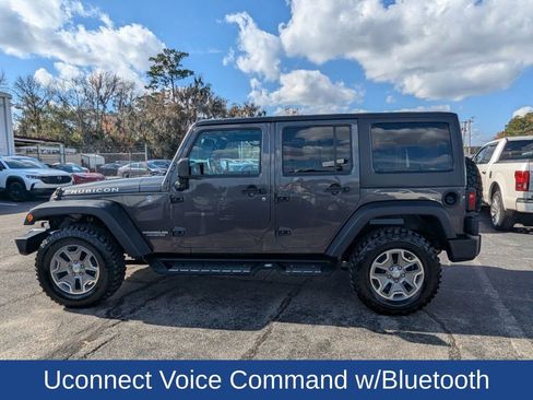 Used 2017 Jeep Wrangler Unlimited Rubicon w/ Connectivity Group image 8