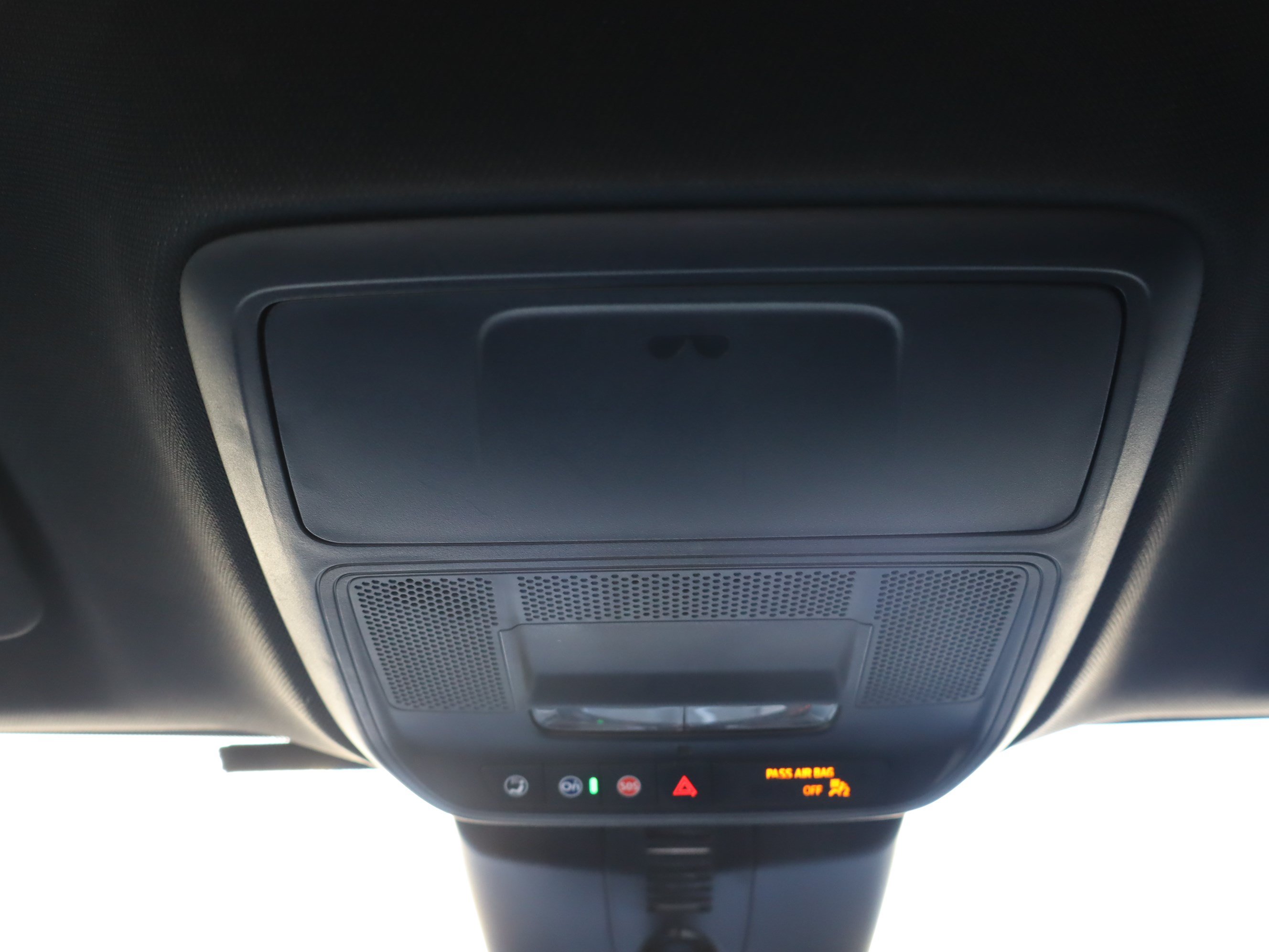Used 2024 Chevrolet Traverse LT w/ Midnight/Sport Edition FWD image 29
