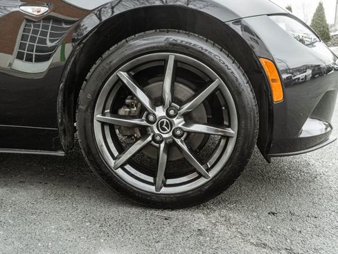 Used 2017 MAZDA MX-5 Miata RF Grand Touring image 4