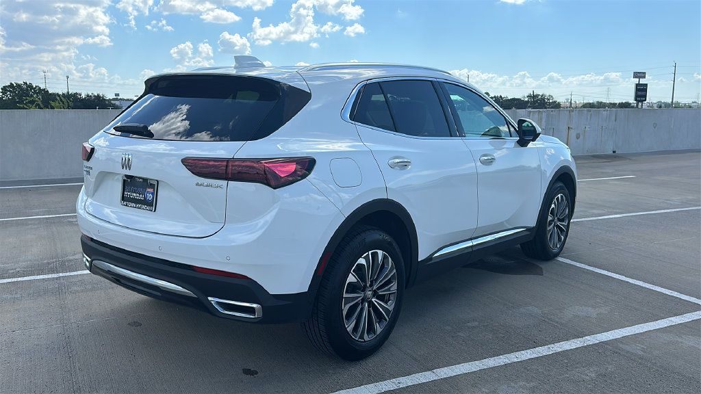Used 2024 Buick Envision Preferred AWD/4WD image 12