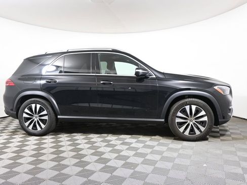 Used 2025 Mercedes-Benz GLE 350 4MATIC image 8