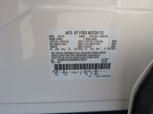 Certified 2024 Ford Edge SEL w/ Convenience Package image 28