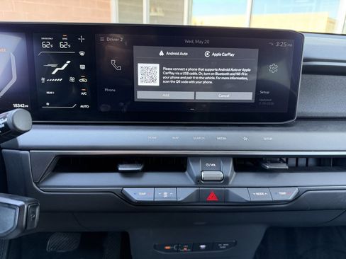 Used 2024 Kia EV9 Light RWD image 23