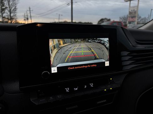 Used 2025 Toyota Camry LE image 17