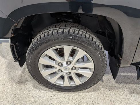 Used 2014 Toyota Tundra Limited w/ Limited Premium Package AWD/4WD image 12