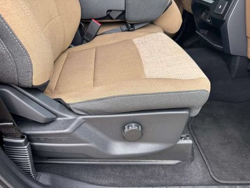 Used 2023 Ford F150 XLT AWD/4WD image 18