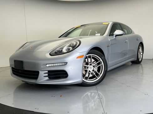 Used 2014 Porsche Panamera 4S AWD/4WD image 1