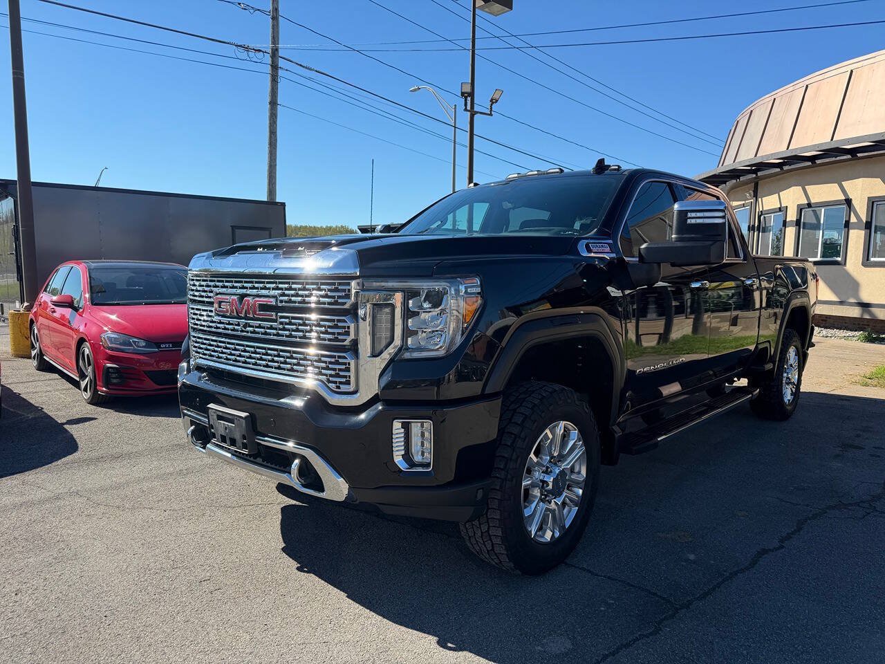 Used 2020 GMC Sierra 2500 Denali w/ Denali Ultimate Package AWD/4WD image 3