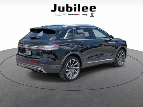 Used 2023 Lincoln Nautilus Reserve w/ Equipment Group 202A AWD/4WD image 7