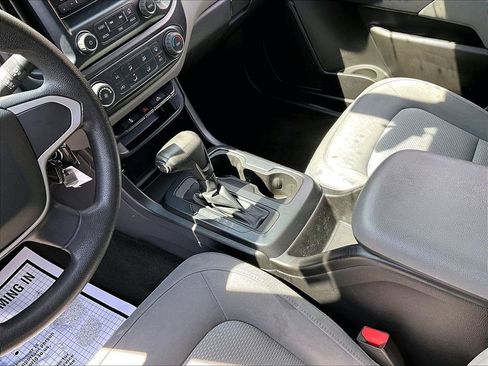 Used 2015 Chevrolet Colorado W/T w/ WT Convenience Package RWD image 12