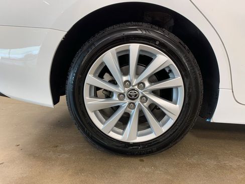 Used 2024 Toyota Camry LE image 39