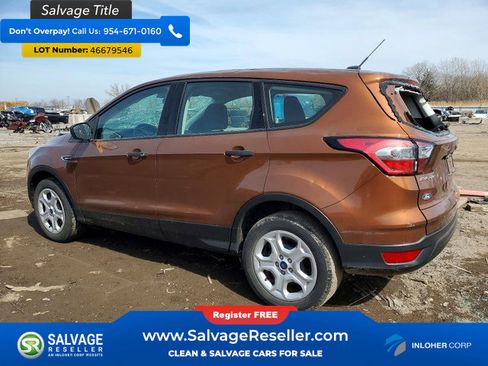 Used 2017 Ford Escape S image 3