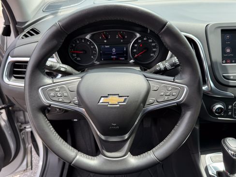 Used 2021 Chevrolet Equinox LT AWD/4WD image 13