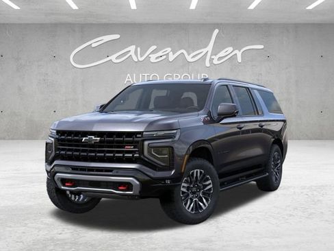 New 2026 Chevrolet Suburban Z71 w/ Comfort Package AWD/4WD image 6