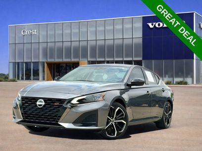 Used 2025 Nissan Altima 2.5 SR