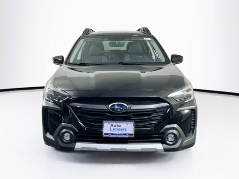 Used 2023 Subaru Outback Limited AWD/4WD image 2