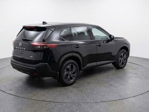 Used 2025 Nissan Rogue SV image 9