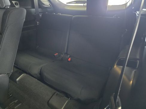 Used 2024 Mitsubishi Outlander ES image 28