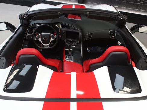 Used 2017 Chevrolet Corvette Grand Sport RWD image 27